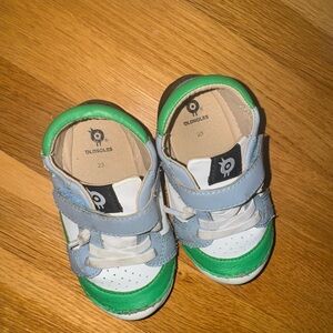 Old Soles Kids Sneakers in Green and White